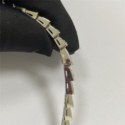 Full Pave Diamantes 18k Collares de oro Oro blanco Esbelto Bulgari Serpenti Collar de víbora