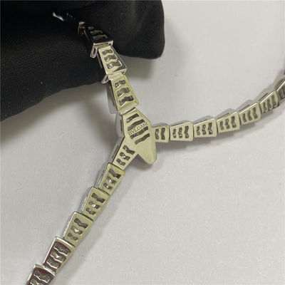 Full Pave Diamantes 18k Collares de oro Oro blanco Esbelto Bulgari Serpenti Collar de víbora