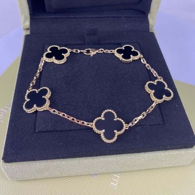 Van Cleef Arpels 18k gouden armbanden gele goud 18k touw armband 5 motieven Qatar sieraden