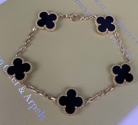 Van Cleef Arpels 18k gouden armbanden gele goud 18k touw armband 5 motieven Qatar sieraden