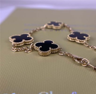 Van Cleef Arpels 18k gouden armbanden gele goud 18k touw armband 5 motieven Qatar sieraden