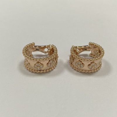 Kleefers Van Cleef Arpels 18k gouden oorbellen 0,62 karaat Diamanten Hoop oorbellen
