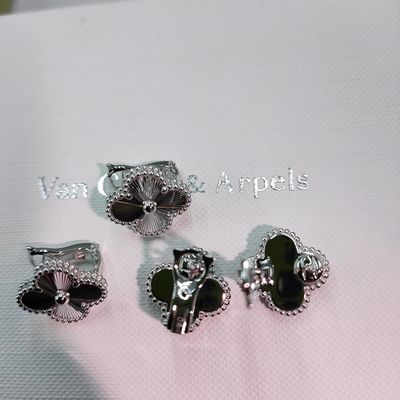 18k goud Van Cleef Arpels Vintage Alhambra oorbellen Luxe merk sieraden