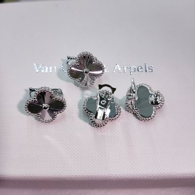 18k goud Van Cleef Arpels Vintage Alhambra oorbellen Luxe merk sieraden